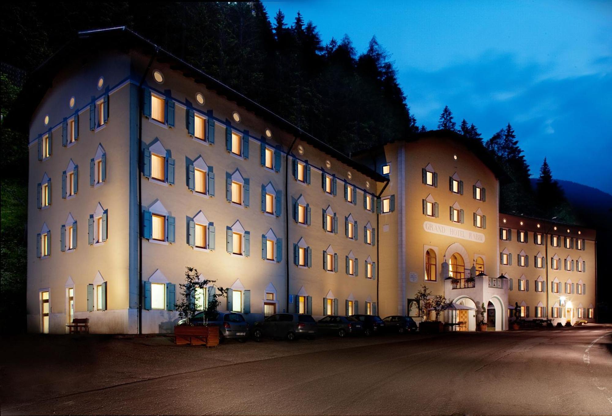 Hotel Terme Di Rabbi Bagni di Rabbi Exterior photo
